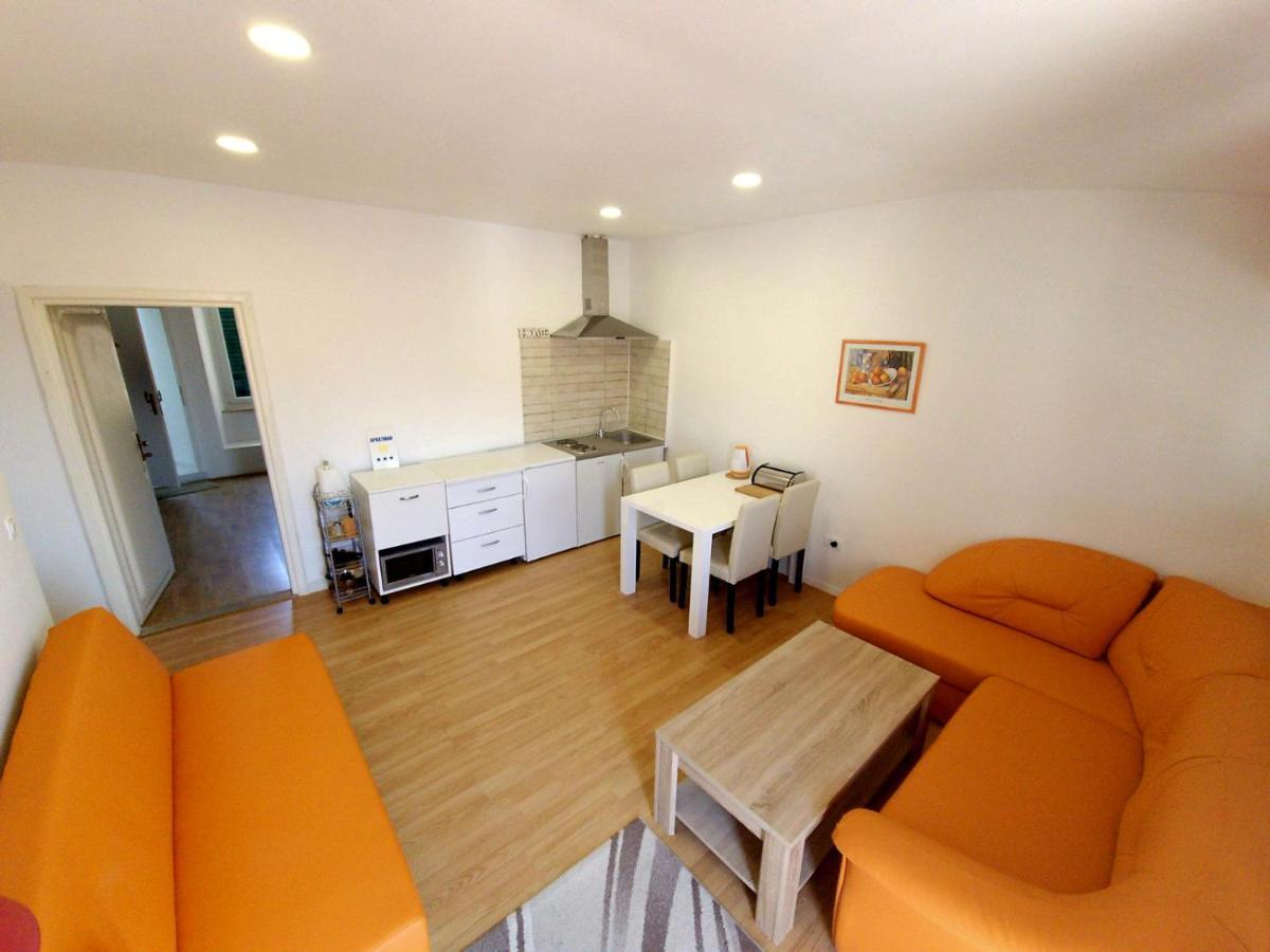 Apartments Eis Baška Εξωτερικό φωτογραφία
