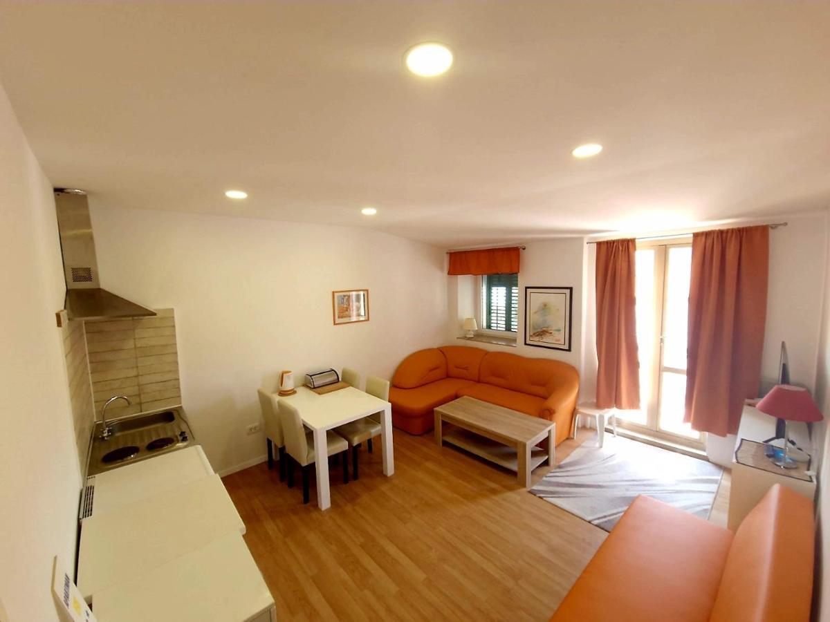 Apartments Eis Baška Εξωτερικό φωτογραφία