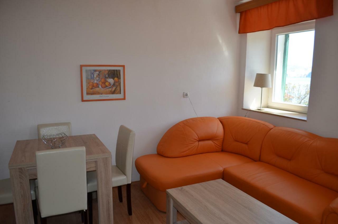 Apartments Eis Baška Εξωτερικό φωτογραφία